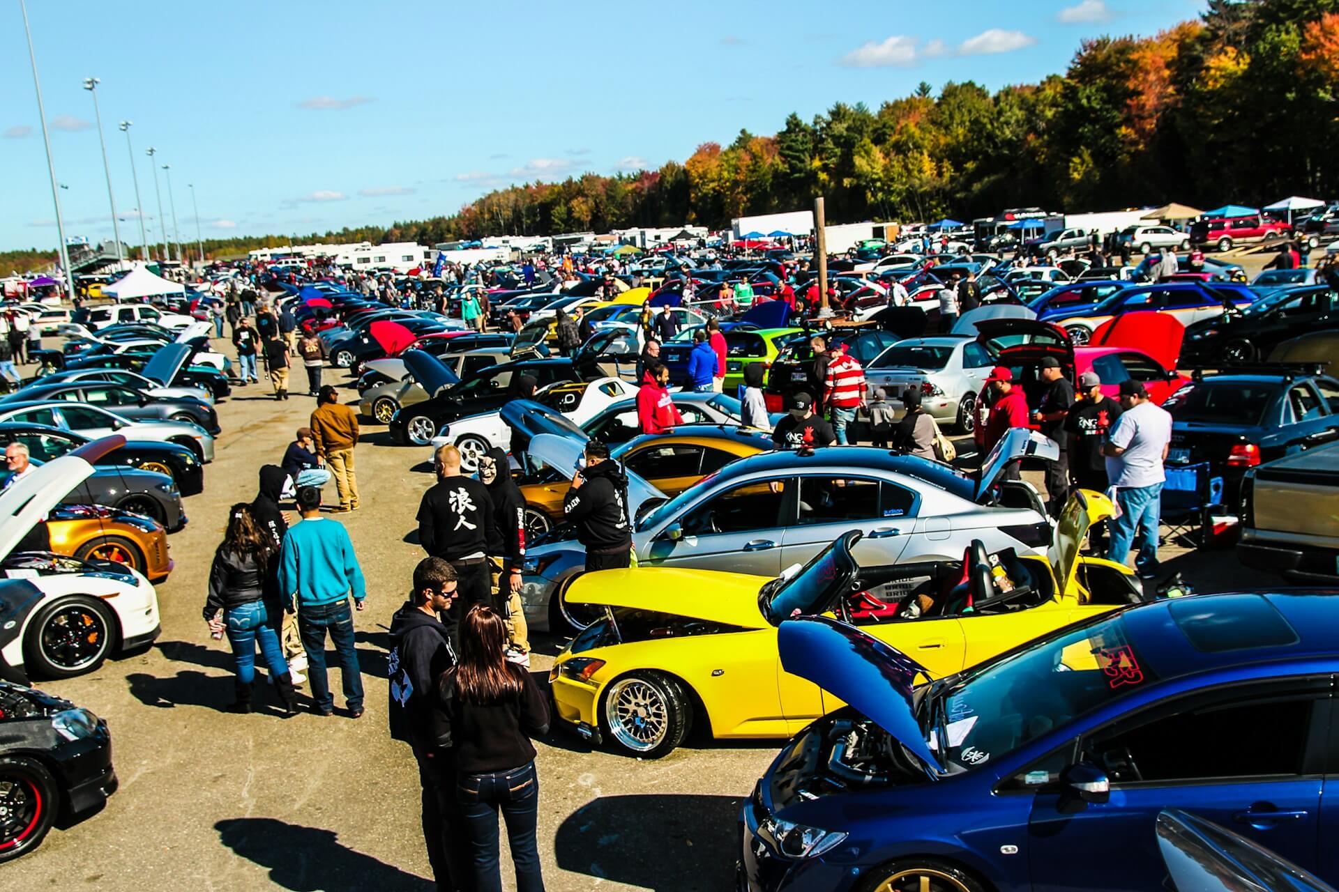 (3) outdoor-car-auction-inventory-lot
